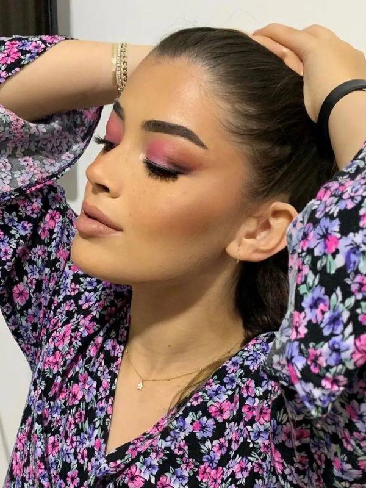 مكياج عيون مميز من ليلى زاهر