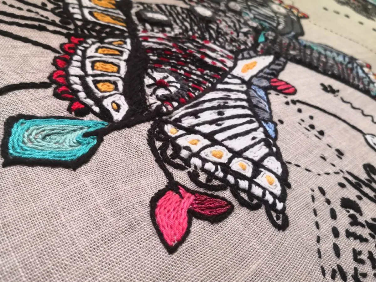 نسيج فضائي من معرض الرحلة