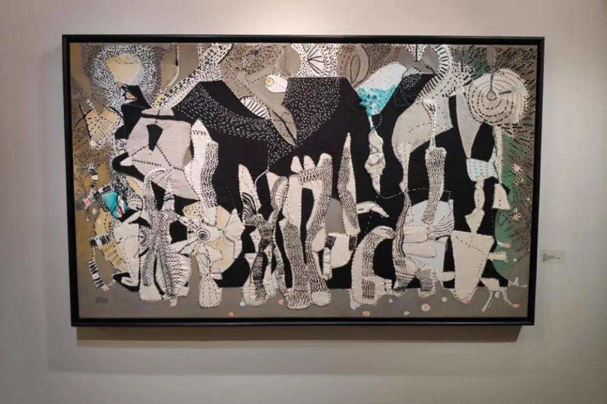 لوحة تجريدية من معرض الرحلة