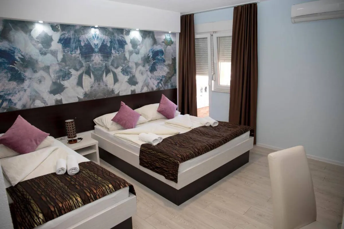 فندق فيلا نادين 