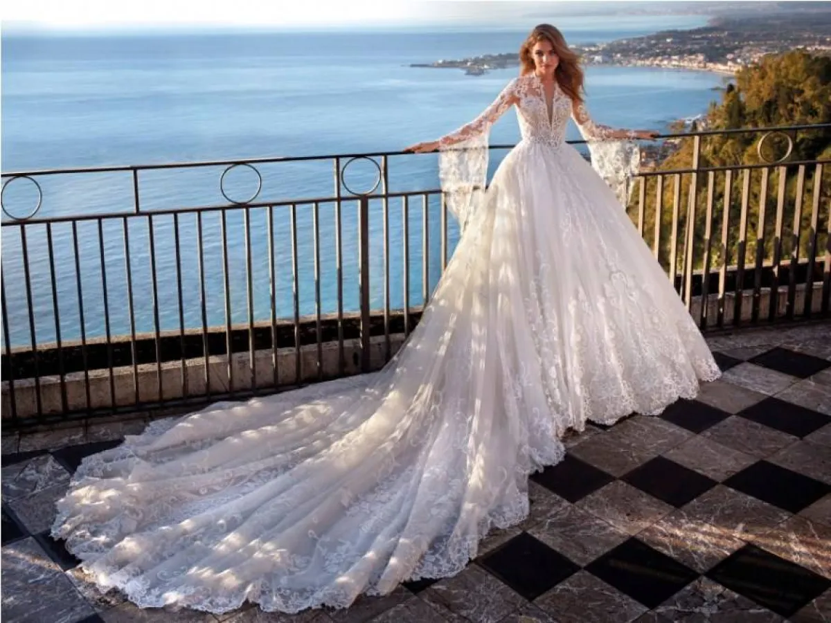 فساتين زفاف محتشمة من نيكول كوتور  Nicole Couture