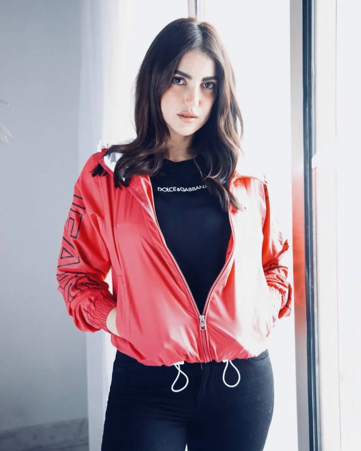 درة زروق بإطلالة رياضية