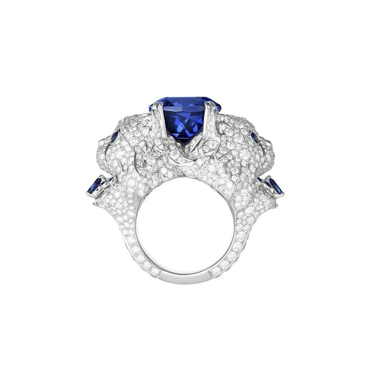 خاتم ألماس مرصع بالتنزانيت من بوشرون