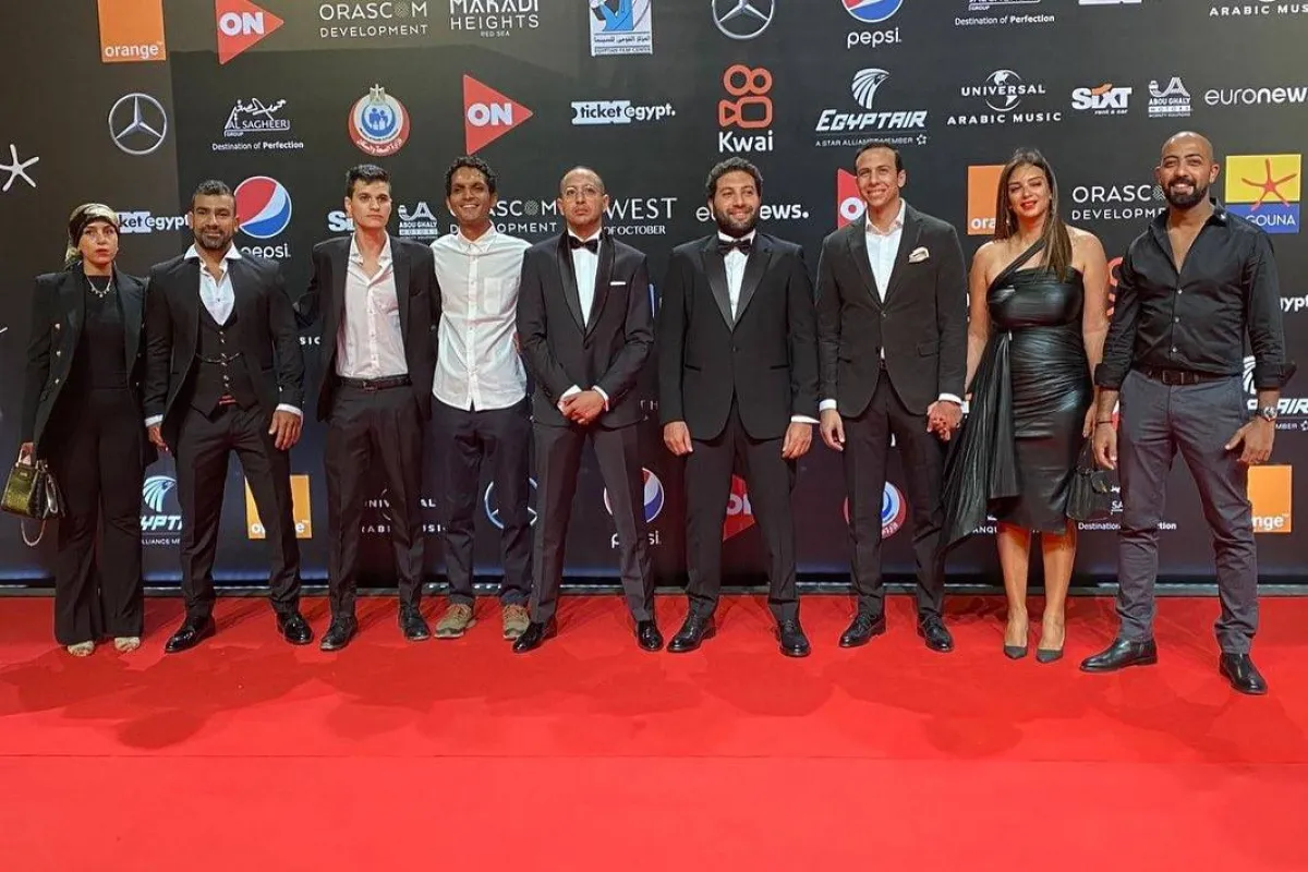 أبطال فيلم ريش قبل عرضه في مهرجان الجونة - الصورة من حساب المهرجان على انستغرام 