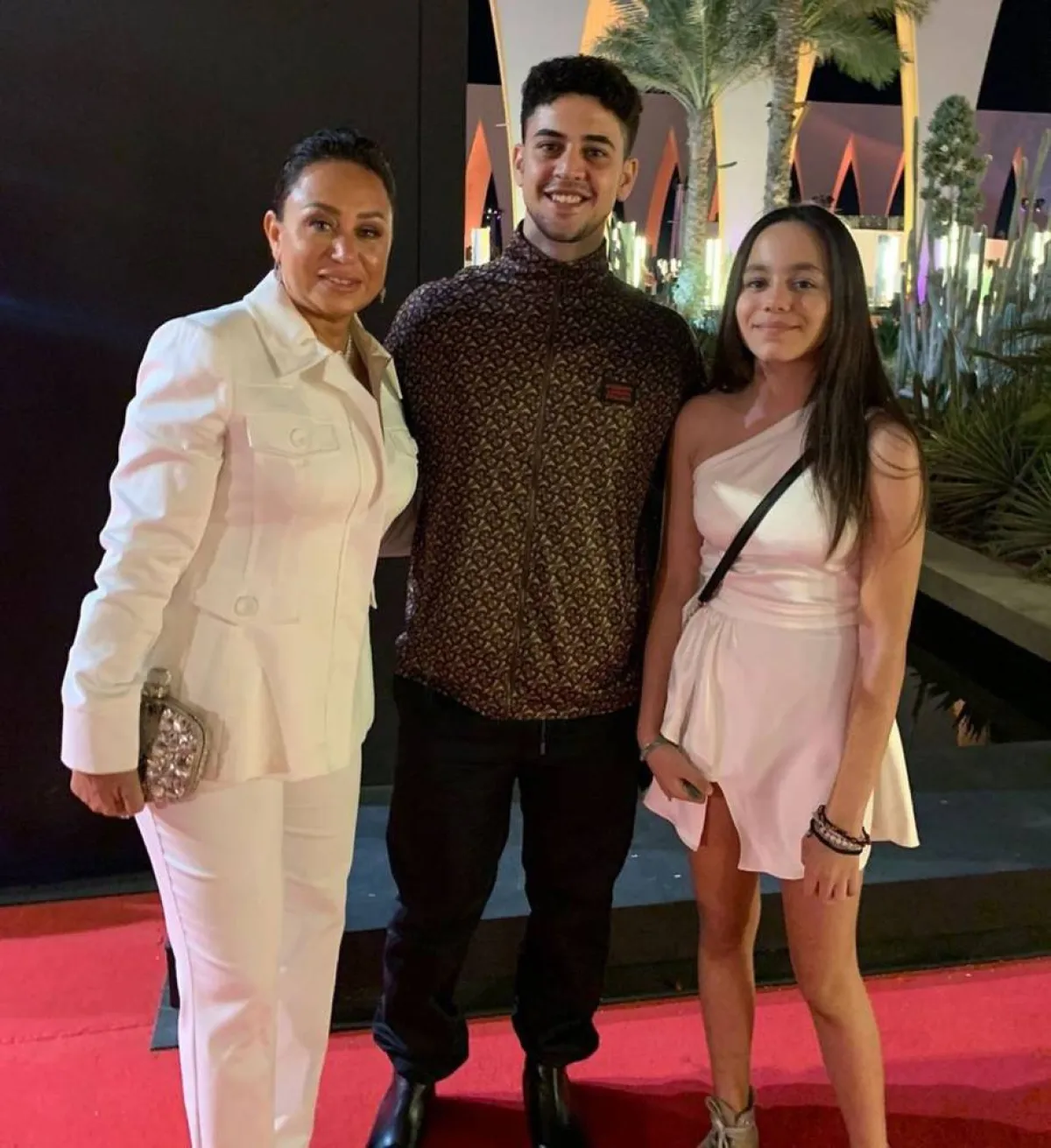 بيج زي وإنجي علي وابنتها - الصورة من حساب إنجي علي على انستغرام