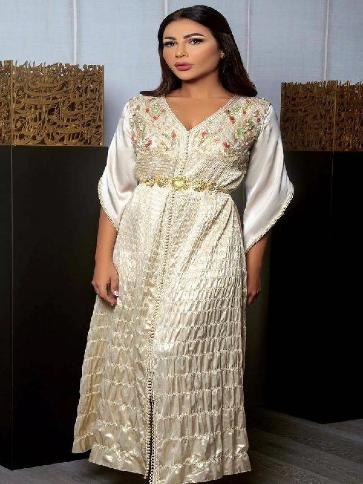 مهيرة عبدالعزيز بقفطان للمناسبات