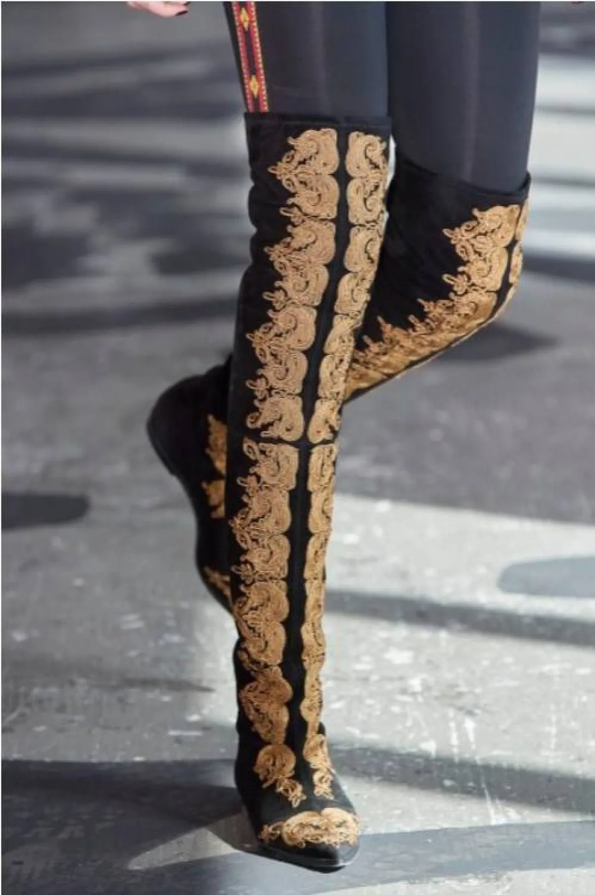 جزمة من ايترو  Etro