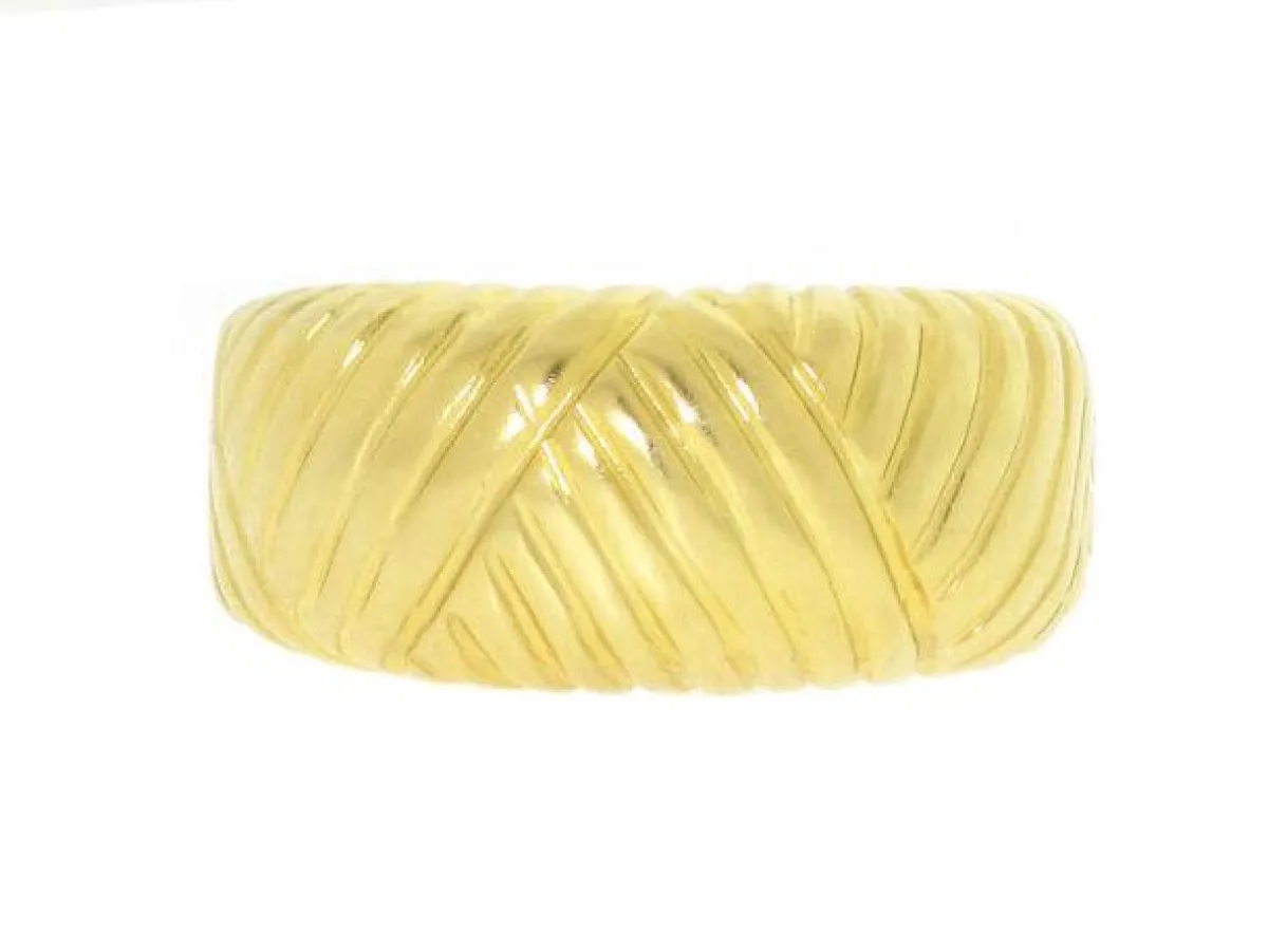 خاتم ذهبي عيار 18 قيراطاً من Lalaounis-الصورة من موقع Beladora للمجوهرات