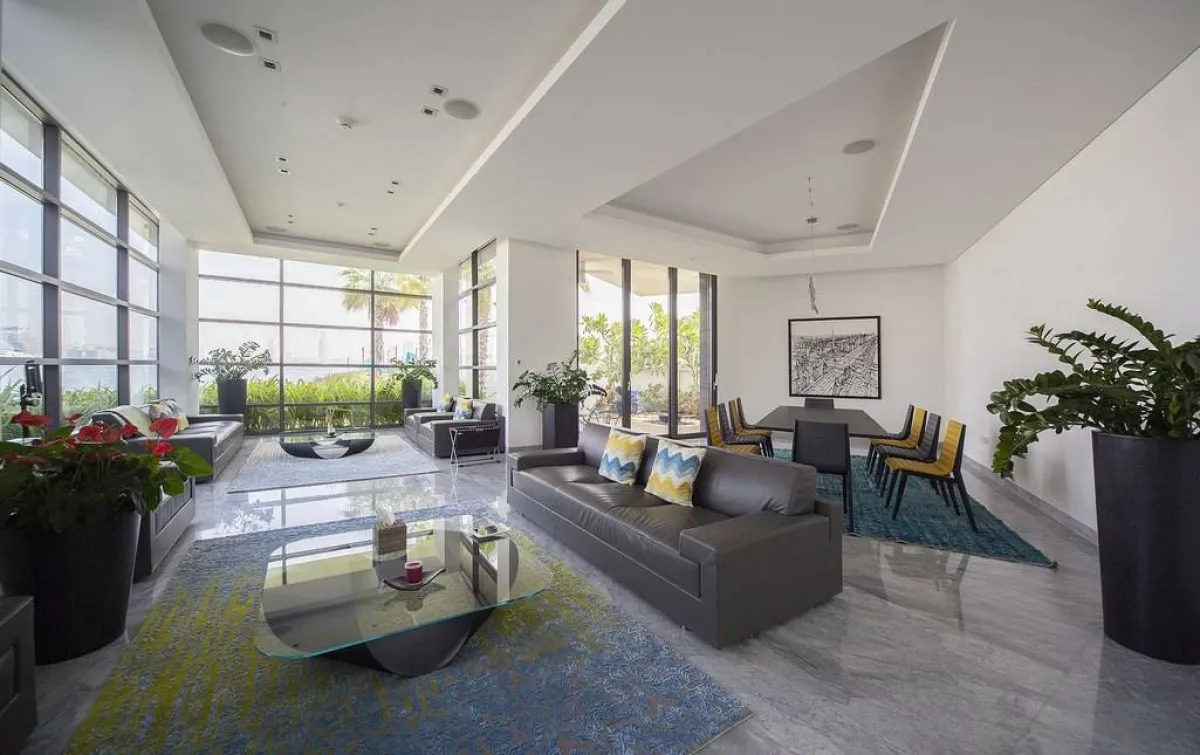 سجاد الشتاء.. تجريدي وكبير الحجم 