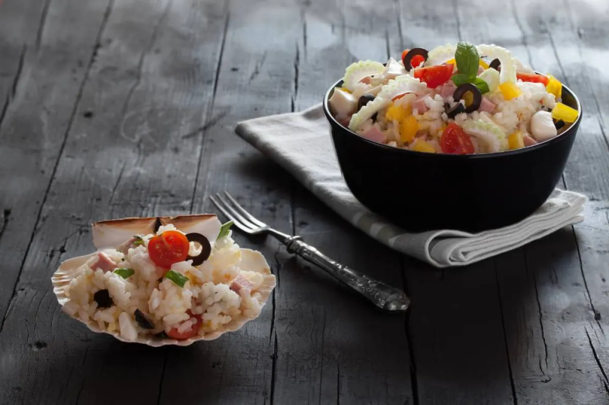 سلطة الارز الشهية