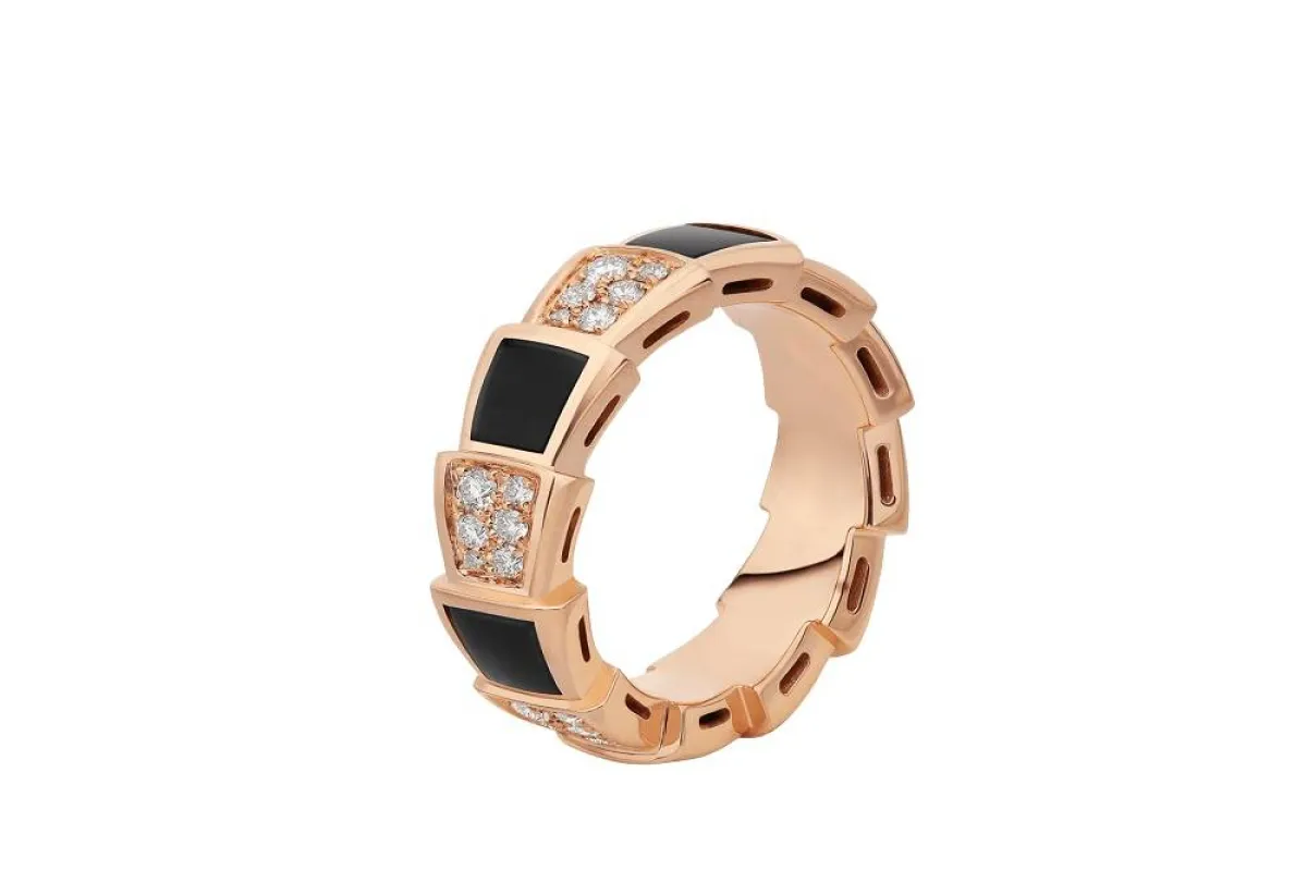 خاتم ذهب بشكل هندسي من بلغاري