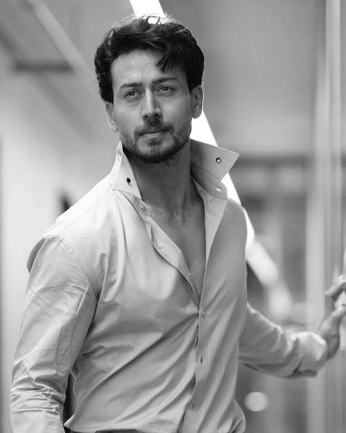 تايجر شروف- الصورة من حسابه على إنستغرام