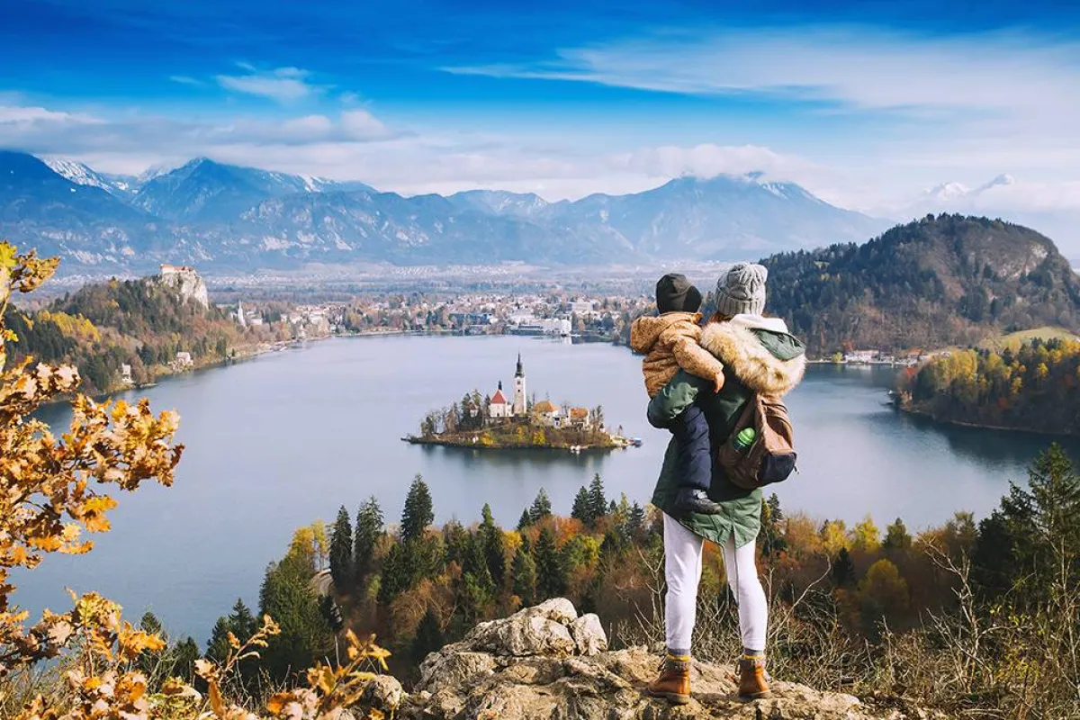 نصائح هامة للسفر في فصل الخريف