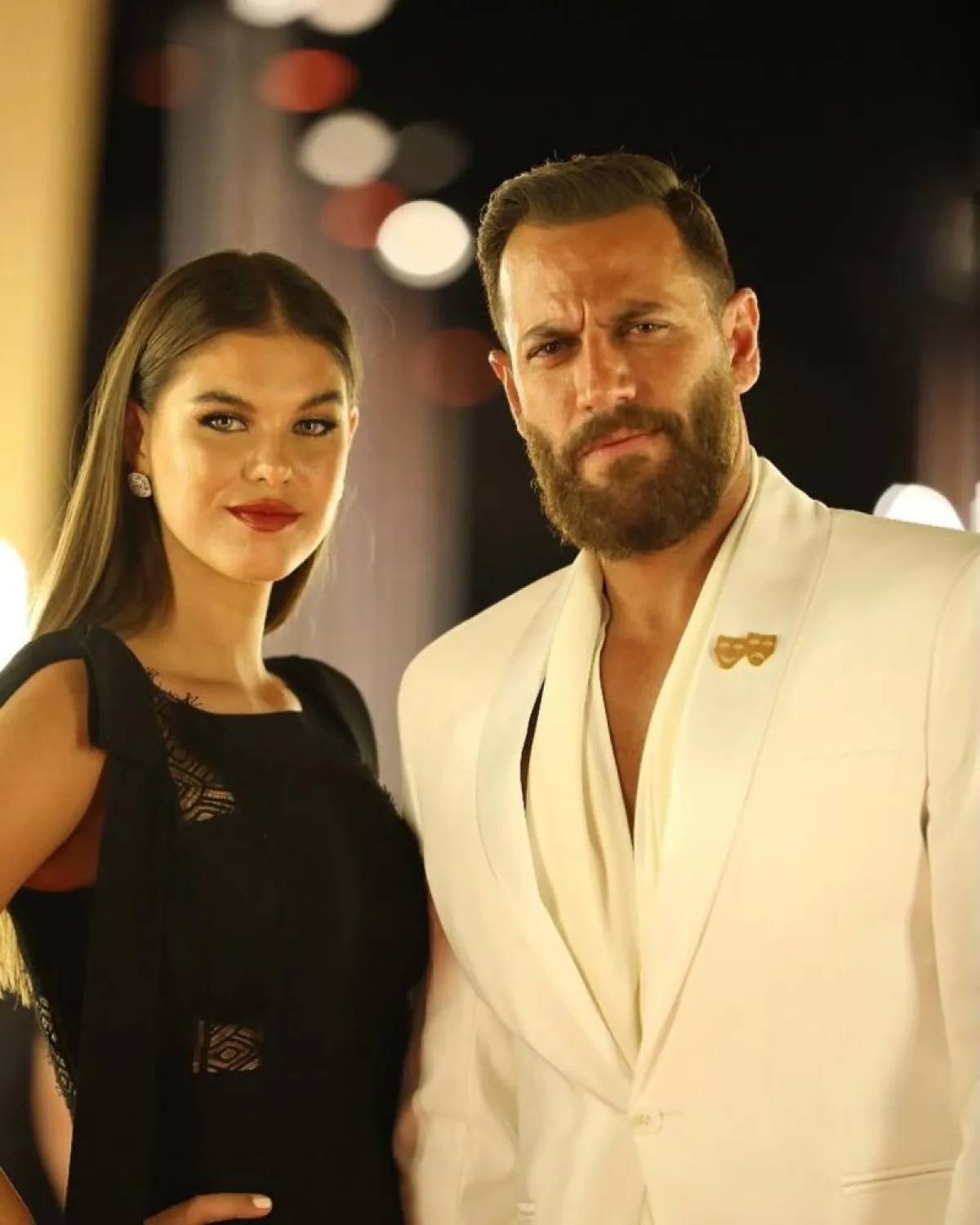 نيكولا معوض وزوجته - الصورة من حسابها على انستغرام