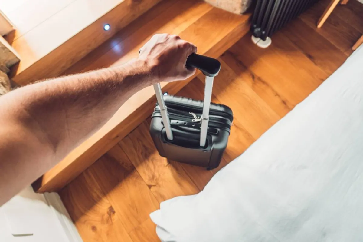 يجب حزم الأمتعة والتأكد من كافة المتعلقات 