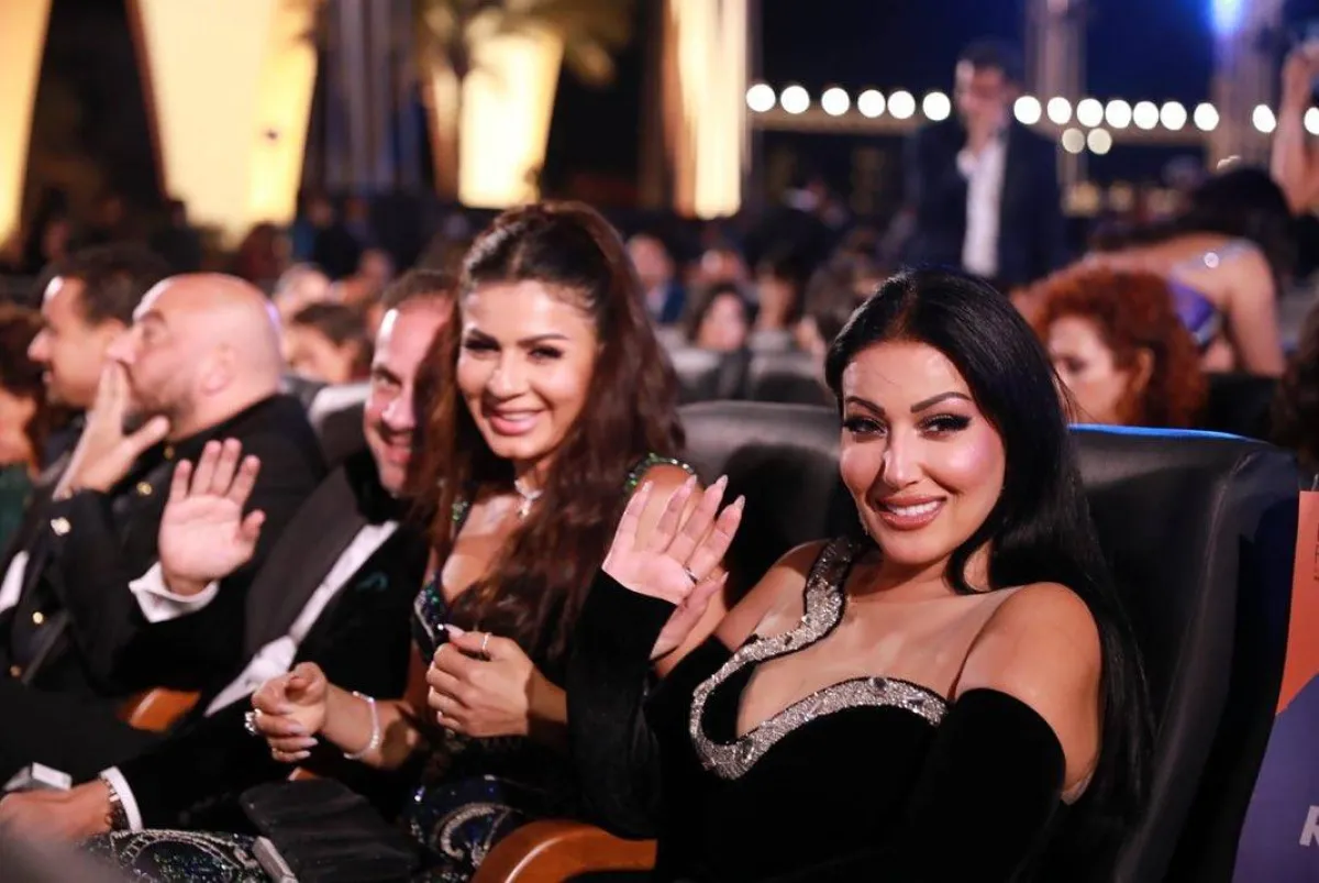 سمية الخشاب ونجلاء بدر - الصورة من حساب مهرجان الجونة على انستغرام