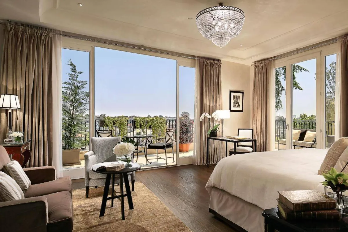 فندق بلازو باريجي آند جراند سبا