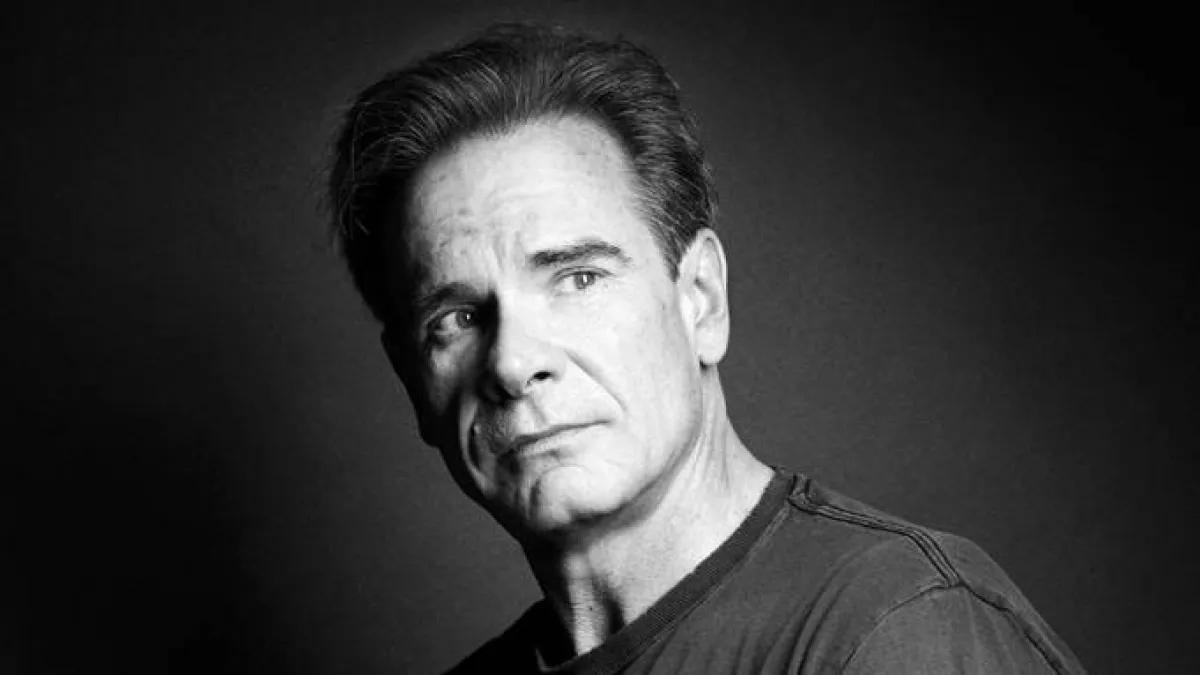 بيتر سكولاري- الصورة من موقع Variety