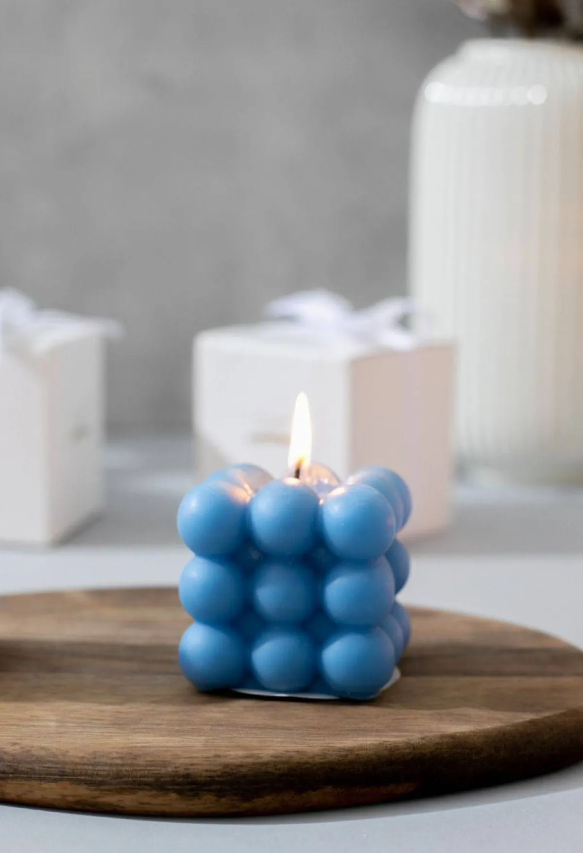  ألوان الشموع تُختار حسب الديكور 