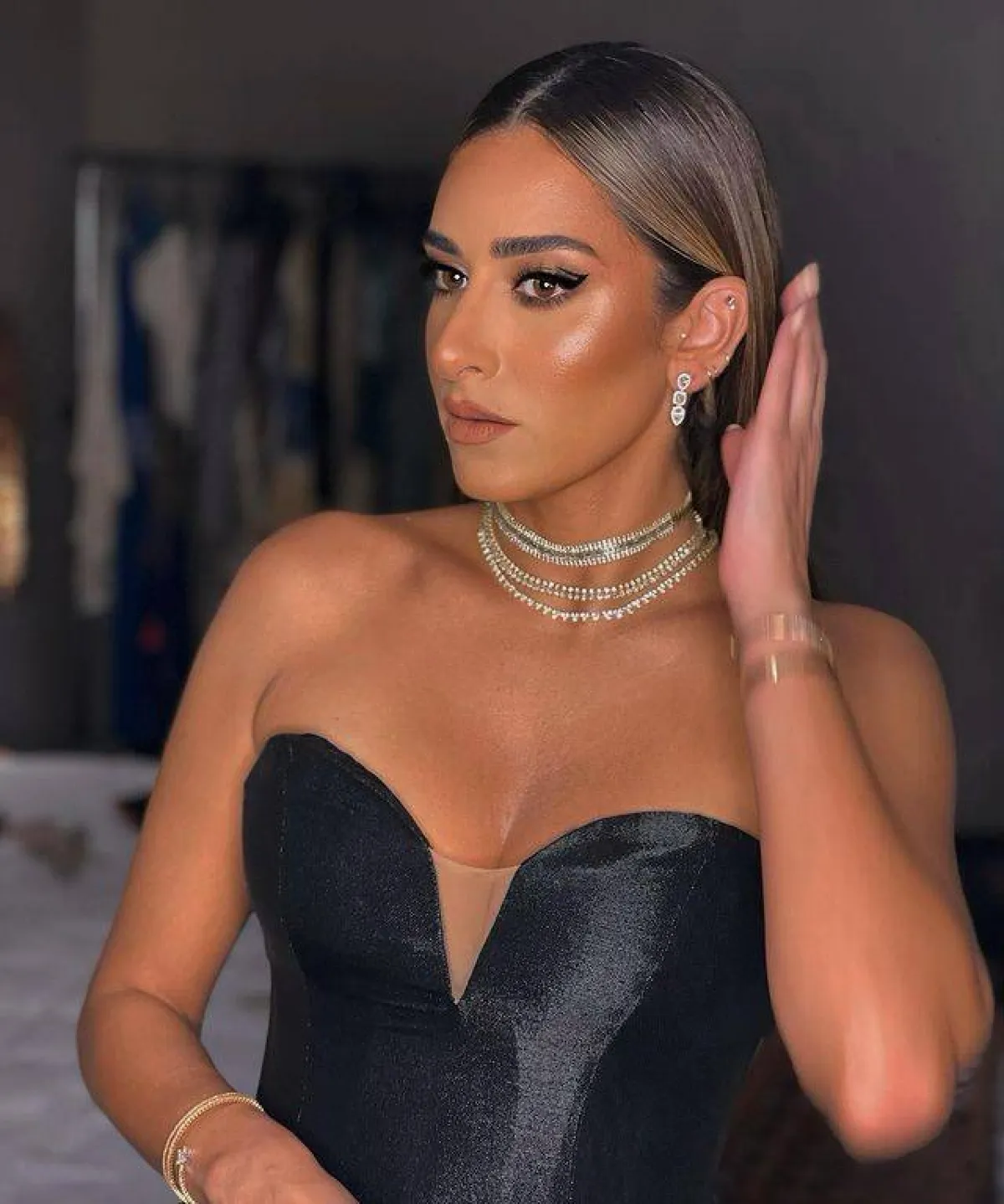 أمينة خليل في ختام مهرجان الجونة-الصورة من حساب انستغرام خبير المكياج الخاص بها Abdalla Refaei عبدالله الرفاعي