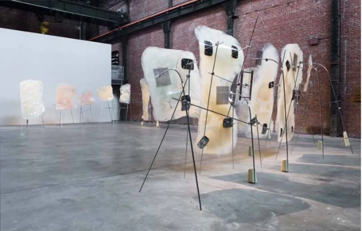 منحوتات الفنانة الألمانية نايري باغراميان