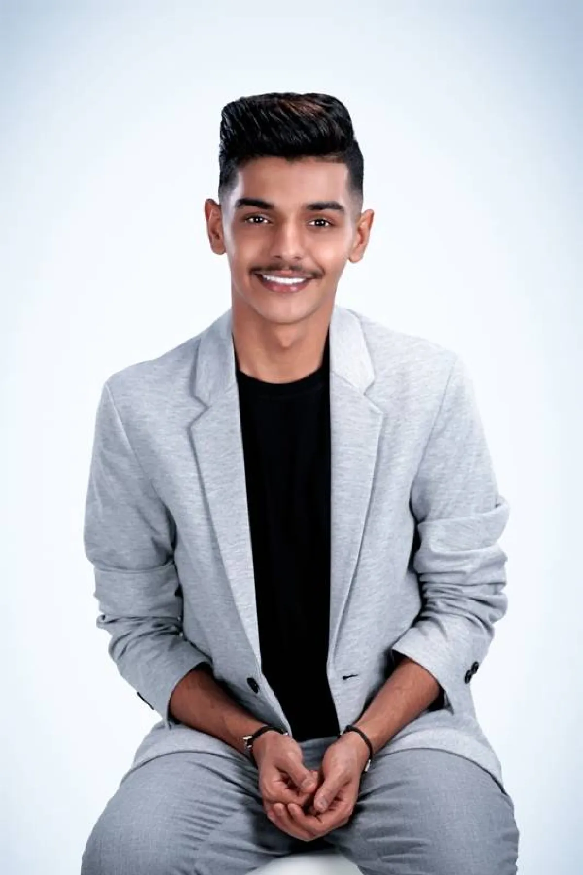 متعب الشعلان - الصورة من المكتب الإعلامي لشركة Gulf Star