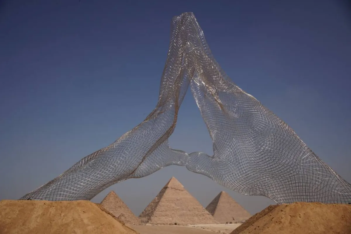 بحضور فنانين عالمين"آرت دي إيجيبت" تطلق فاعليات معرض "الأبد هو الآن" 