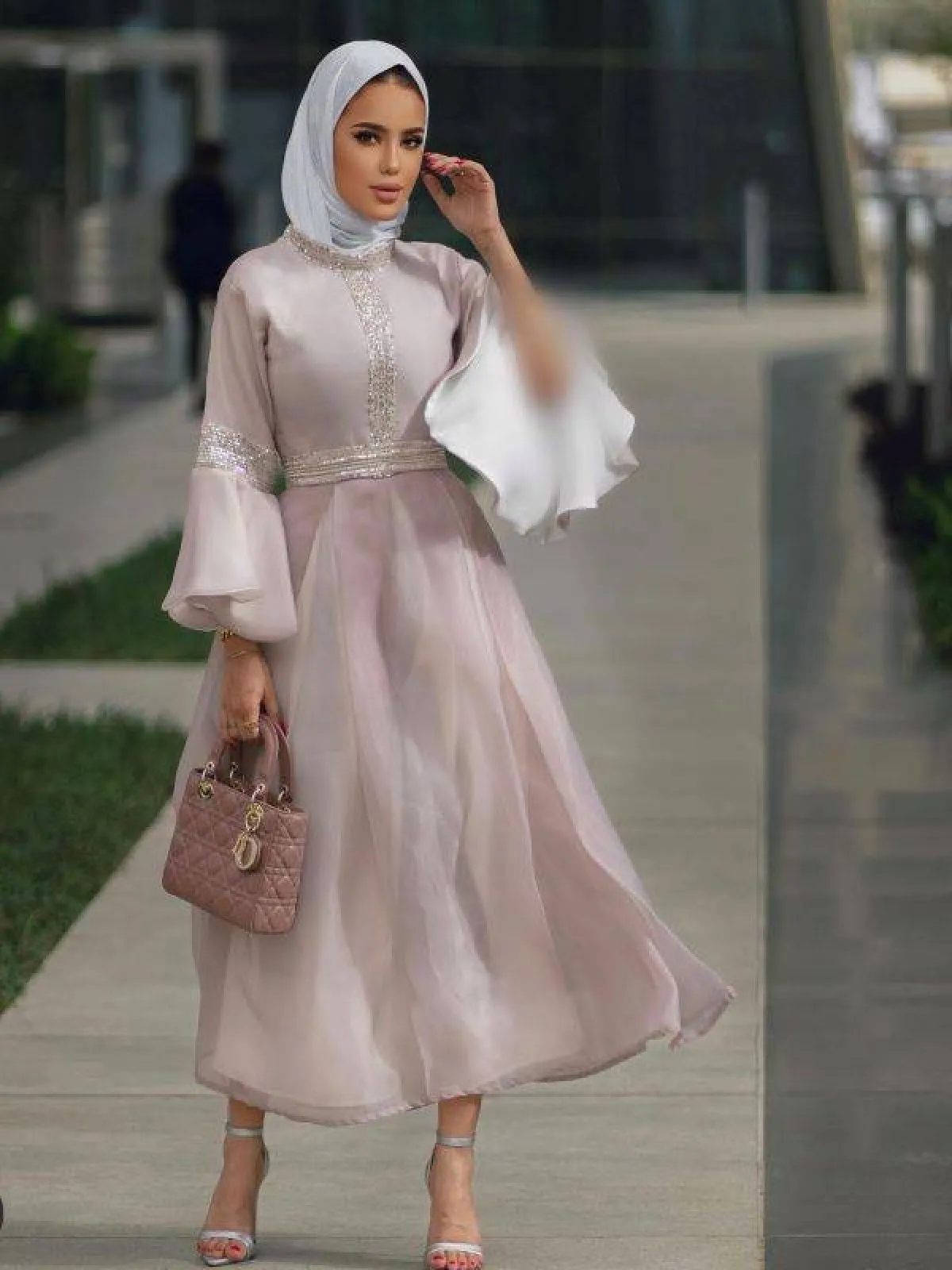 فستان زهري للمناسبات