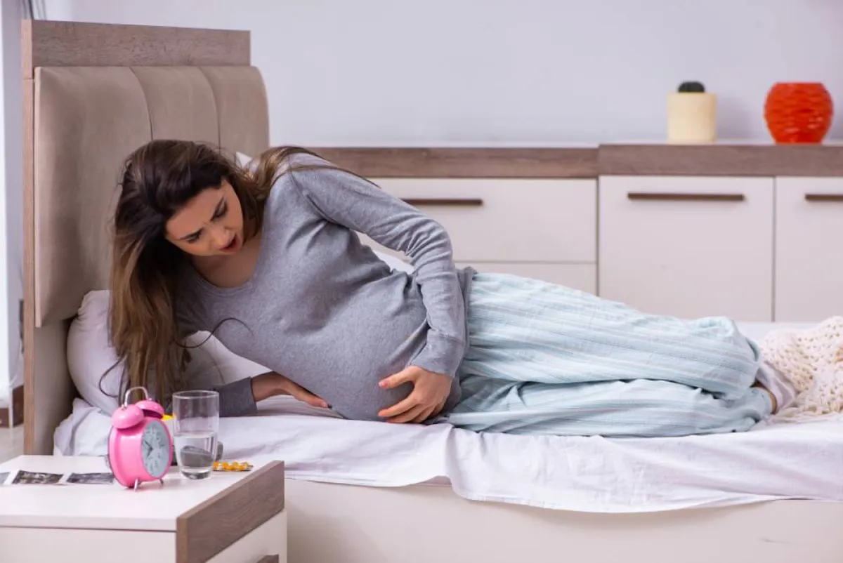 صورة لحامل في شهور متقدمة