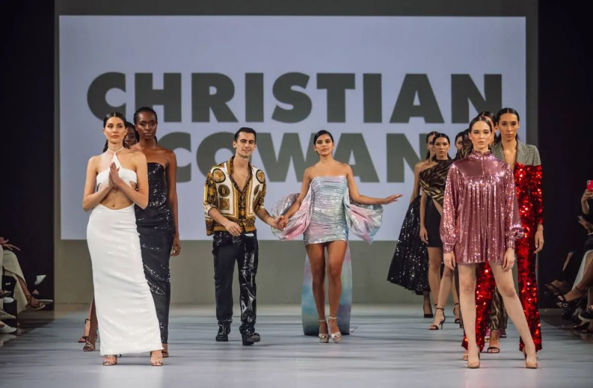  عرض المصمم كريستيان كوين لصيف 2022