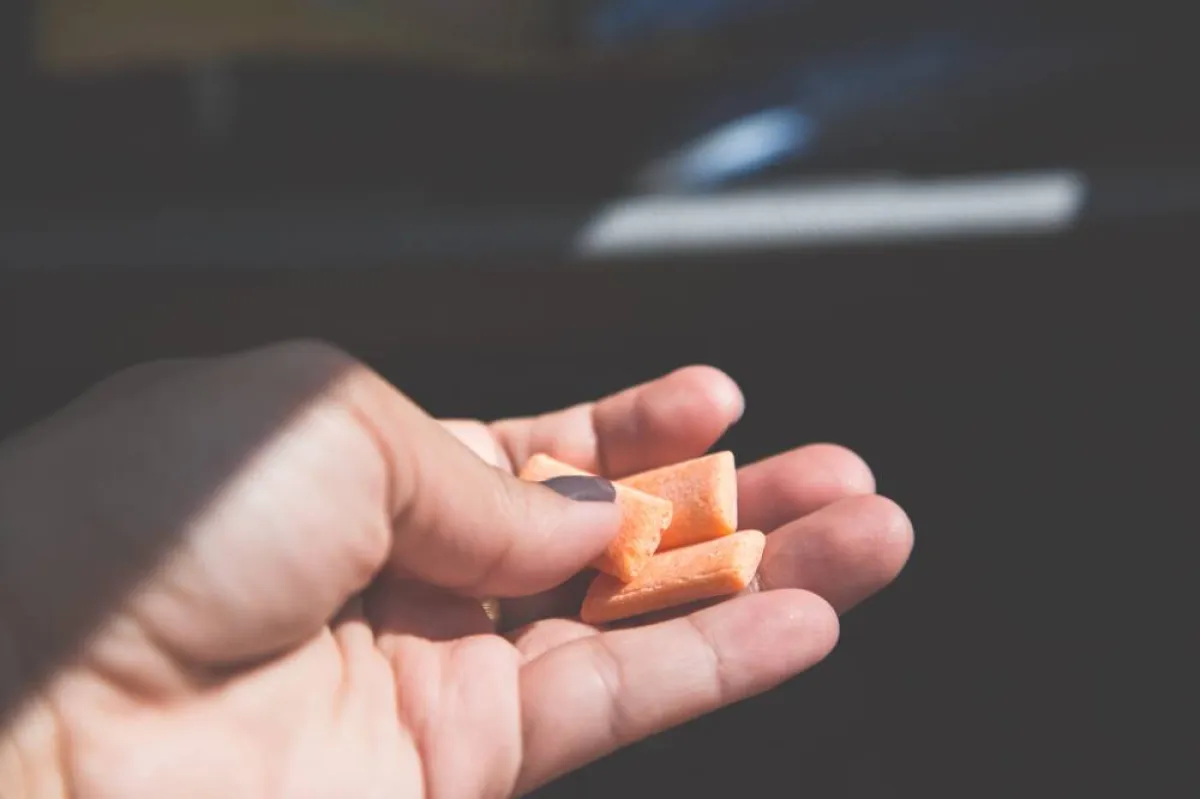 صورة لعلكة من الذهب