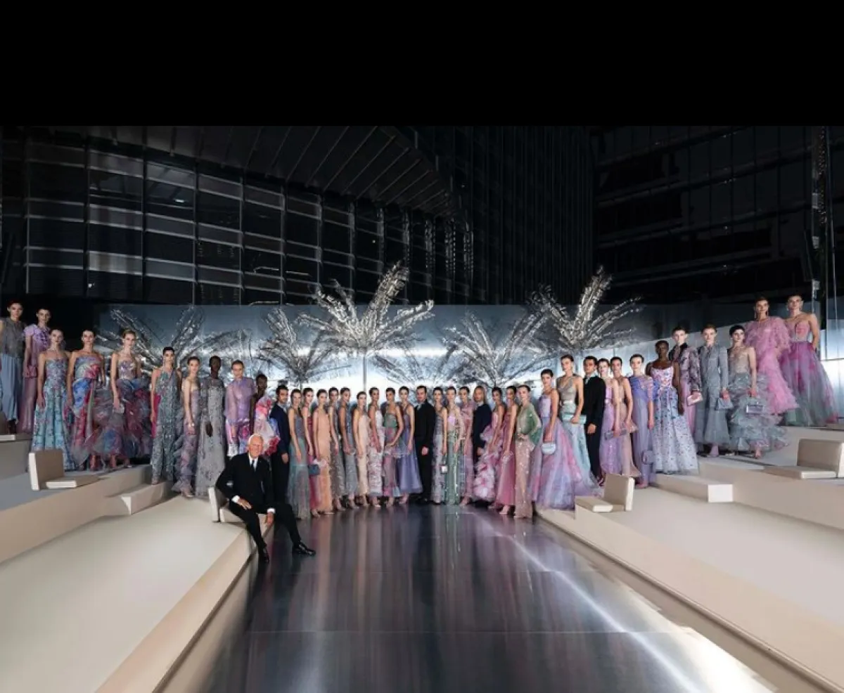 عرض المصمم أرماني في دبي الذي جري في برج خليفة