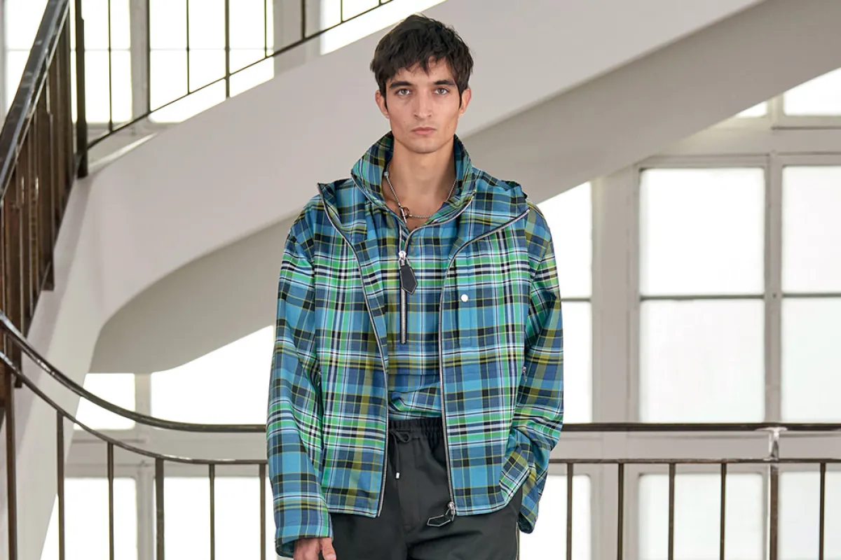 قميص بالمربعات للعمل من هيرمس Hermès