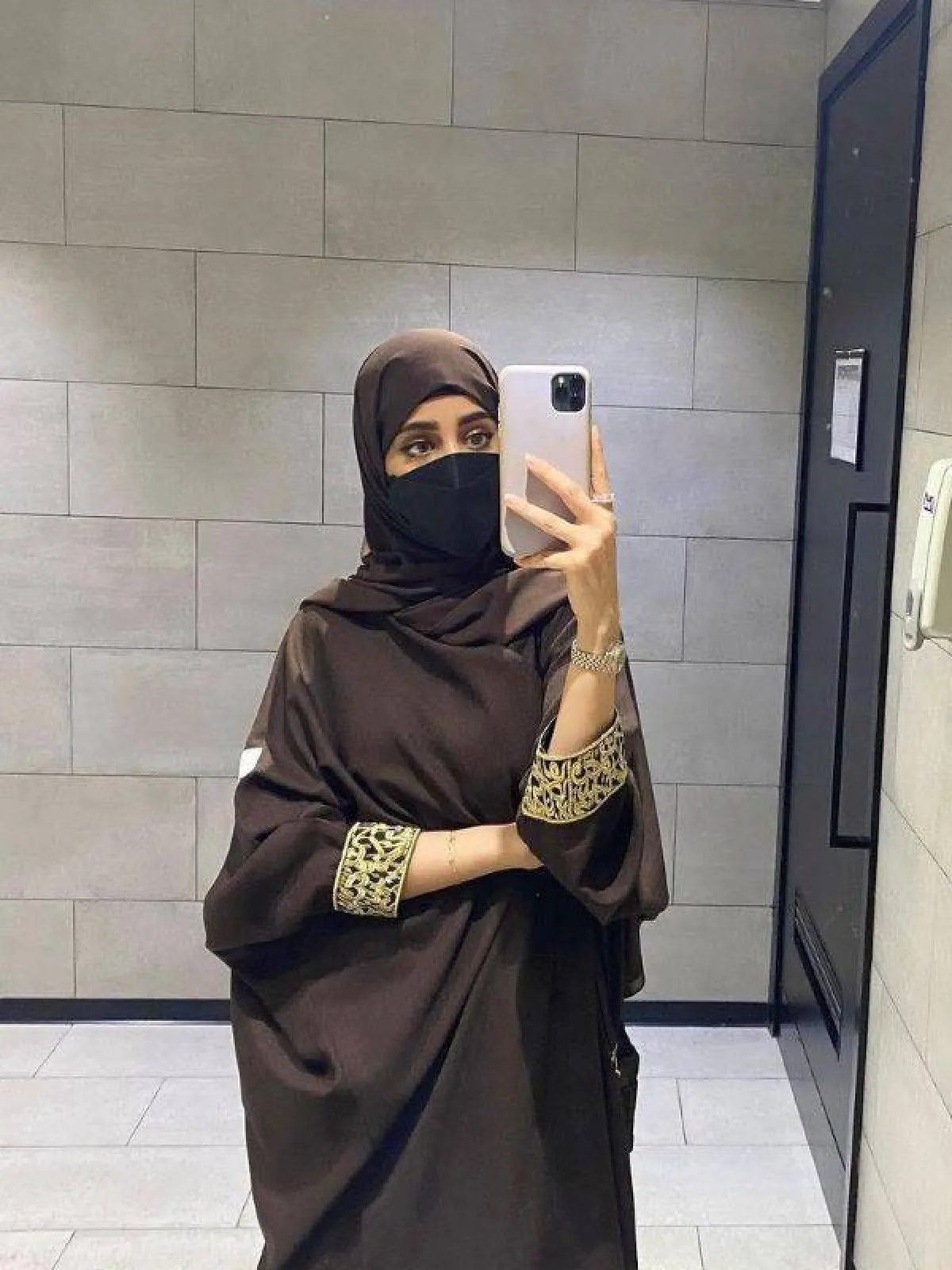 عباية البشت