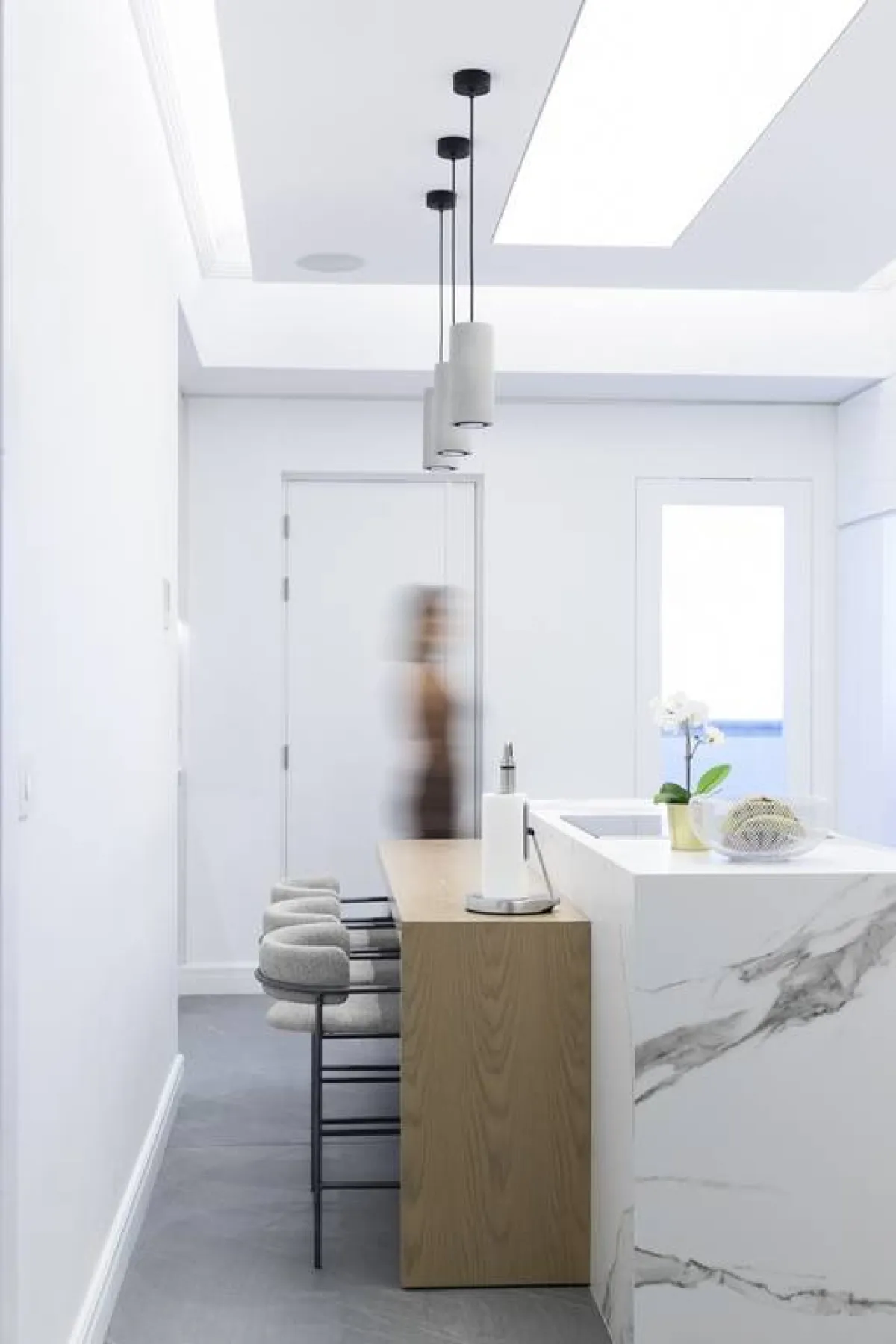 الجاذبيّة في التصميم "المينيمالي" ترجع إلى الخطوط "النظيفة" والمواد الموظّفة بدراية