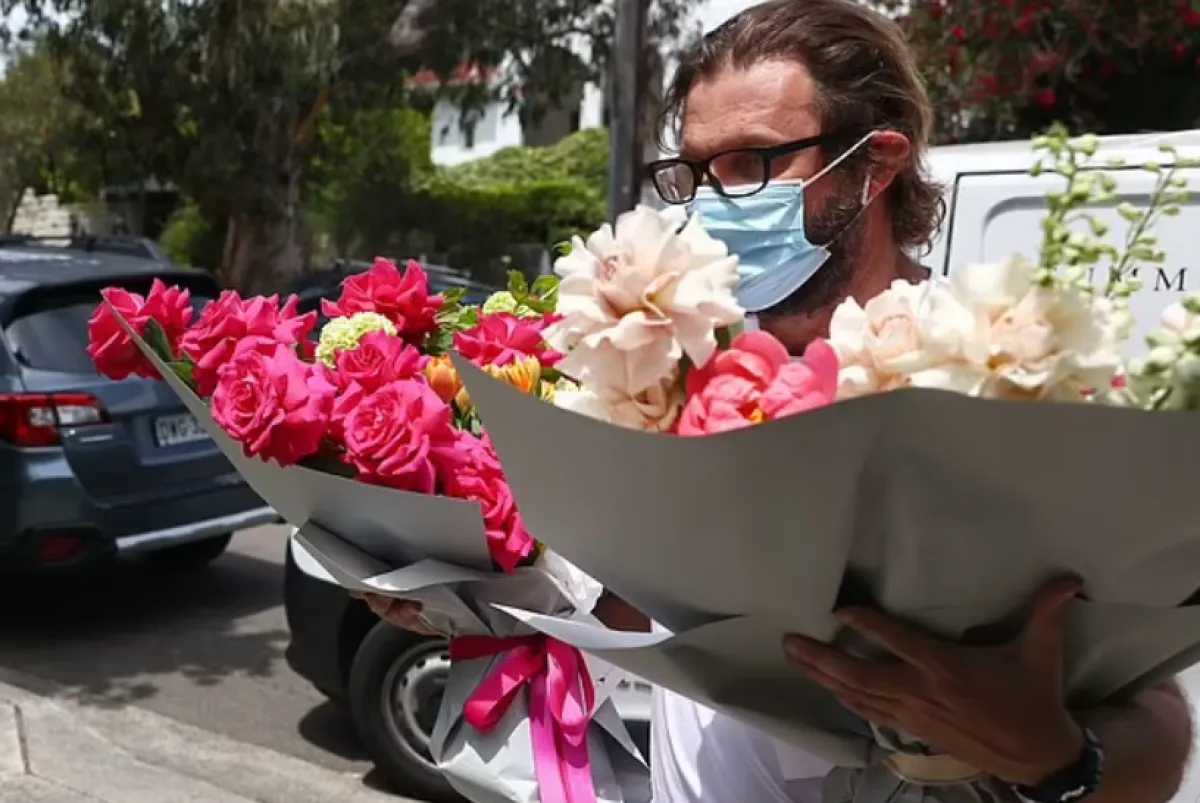 الورود التي وصلت إلى جوليا روبرتس- الصورة من موقع دايلي ميل