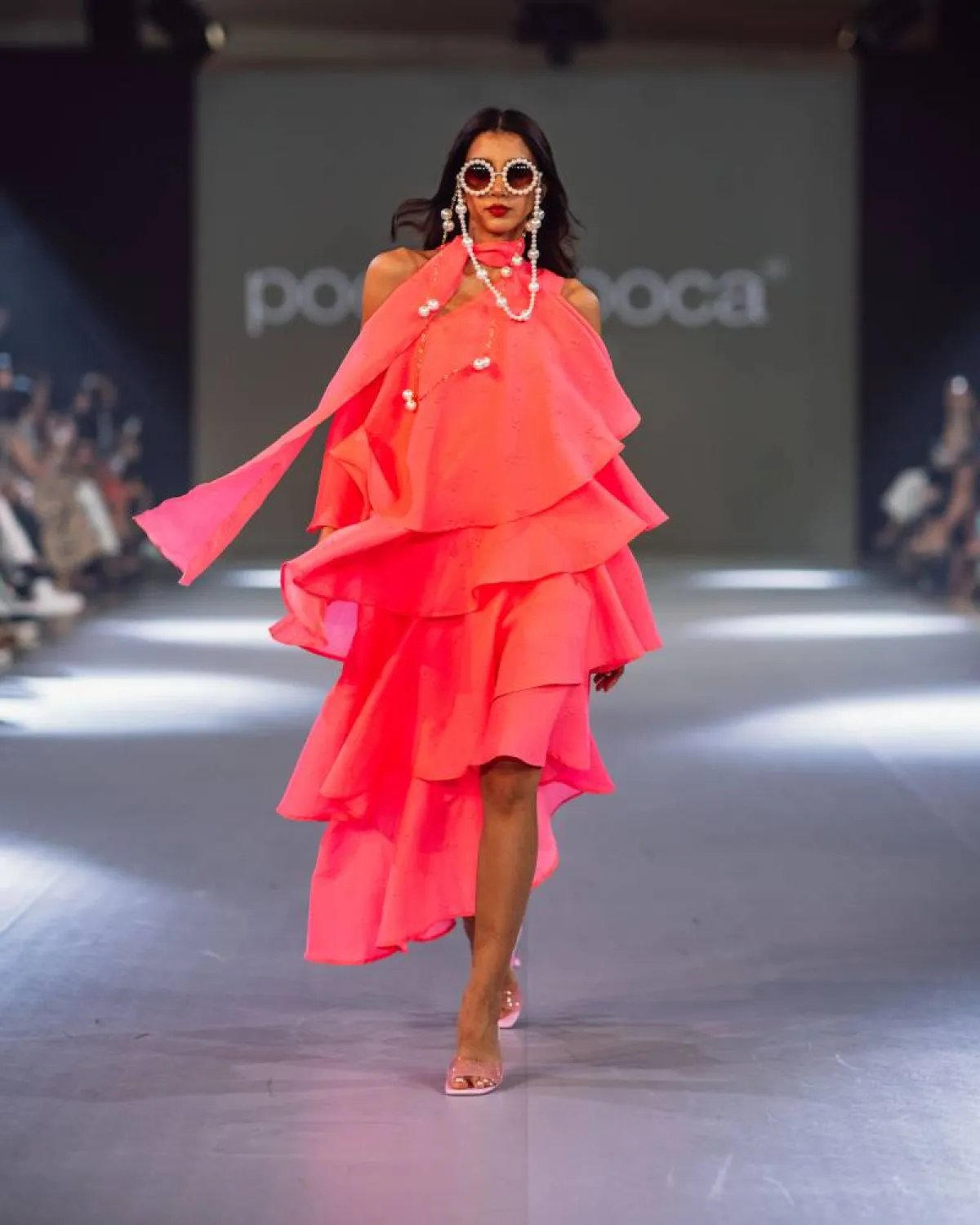 فستان وردي أرجواني