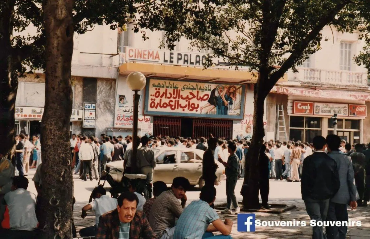 مشهد من ازدحام الجمهور للدخول الى فيلم مصري في دورة سابقة  للمهرجان- الصورة من موقع  