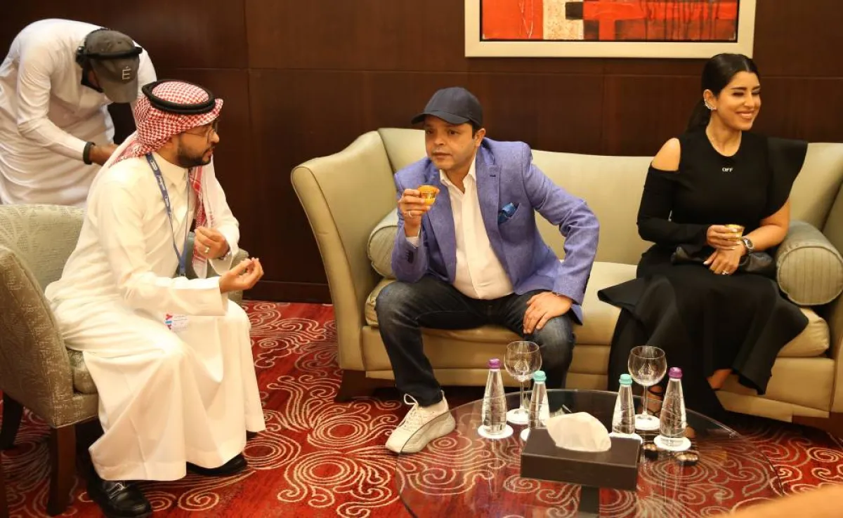 محمد هنيدي وايتن عامر - تصوير صالح الغنام