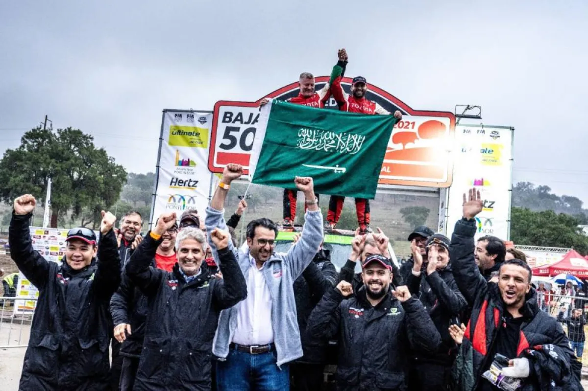 يزيد الراجحي بطلاً للعالم