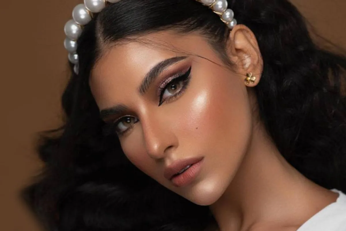 مكياج سعودي زهري براق للعروس