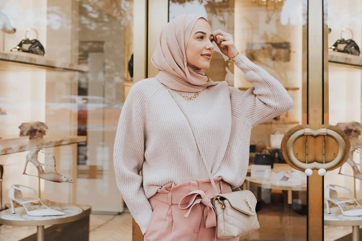 تنسيق البلوفر التريكو