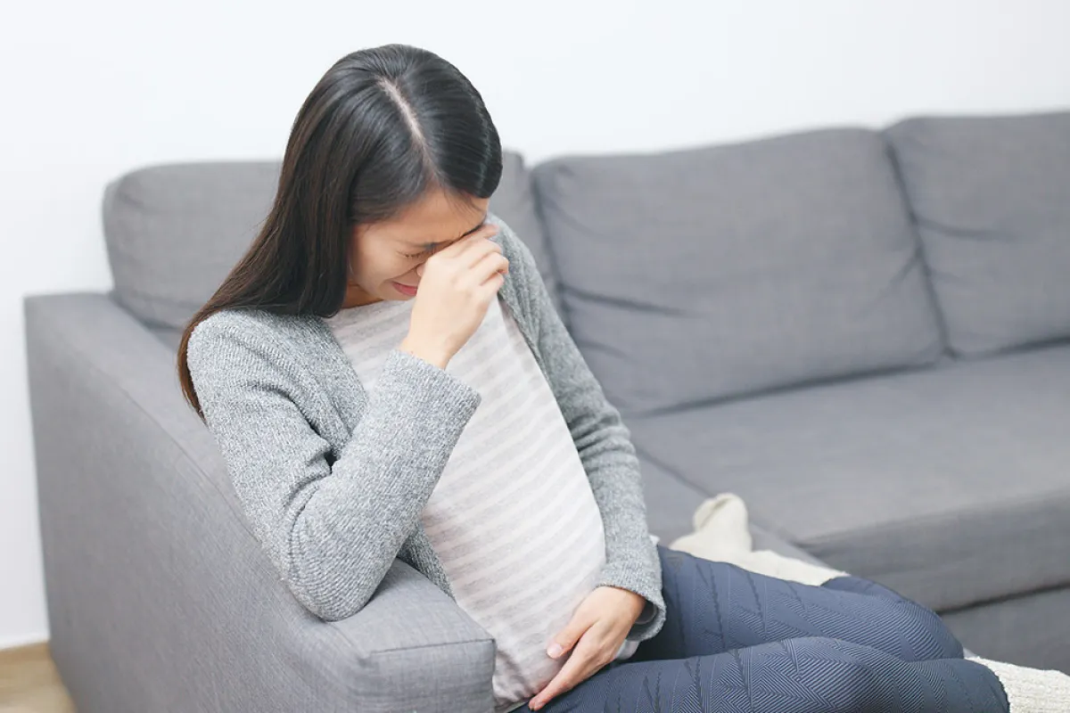 صورة لحامل فى الشهر التاسع من الحمل تشكو من تقلص عضلات الرحم