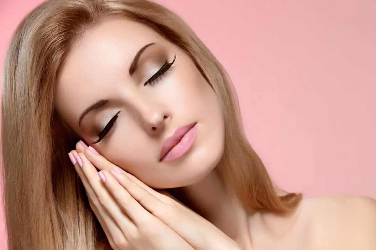 عناية خاصة بالشعر 