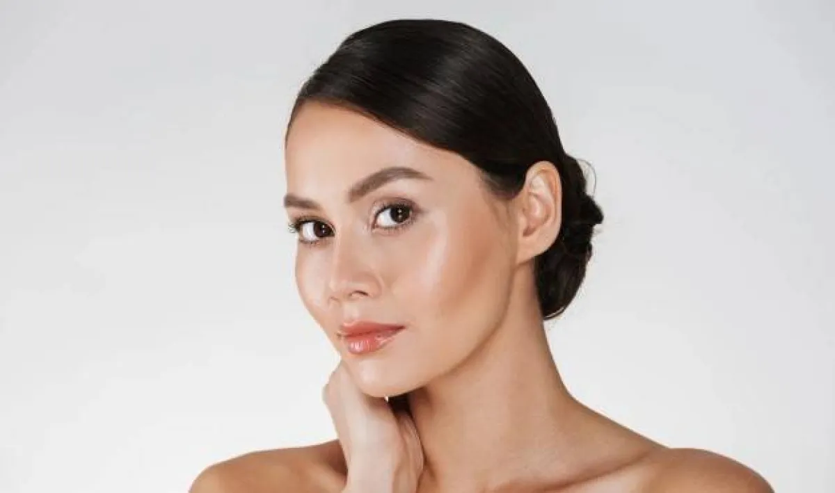 تقشير البشرة للحفاظ على اسمرار الصيف