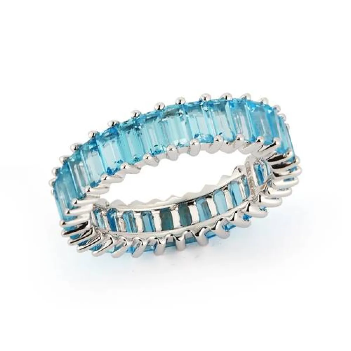 خاتم مرصع بالتوباز الأزرق من دانا ريبيكا