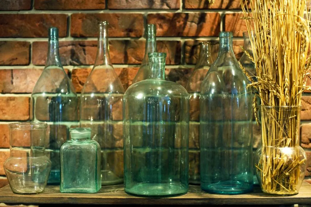 الأزرق والقمحي في الديكور