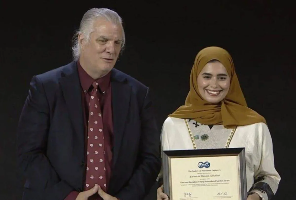 سعودية تحصد جائزة أفضل "مهندس شاب" في العالم