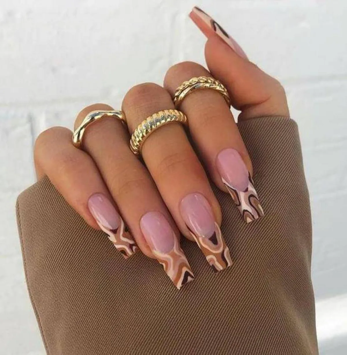 مناكير مطبع - الصورة من حساب nailpolishdirect الخاص على إنستغرام