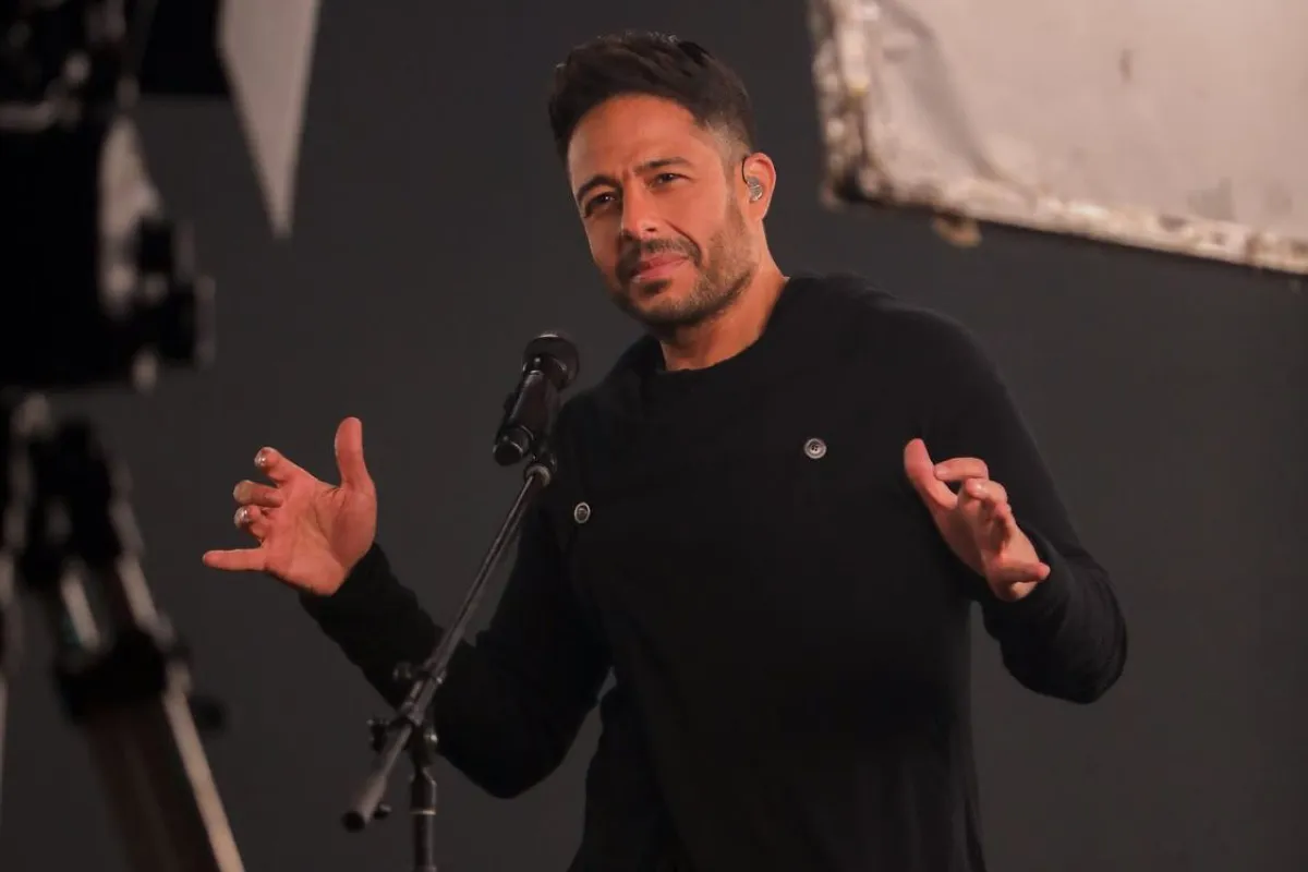 محمد حماقي - الصورة من حسابه على انستغرام